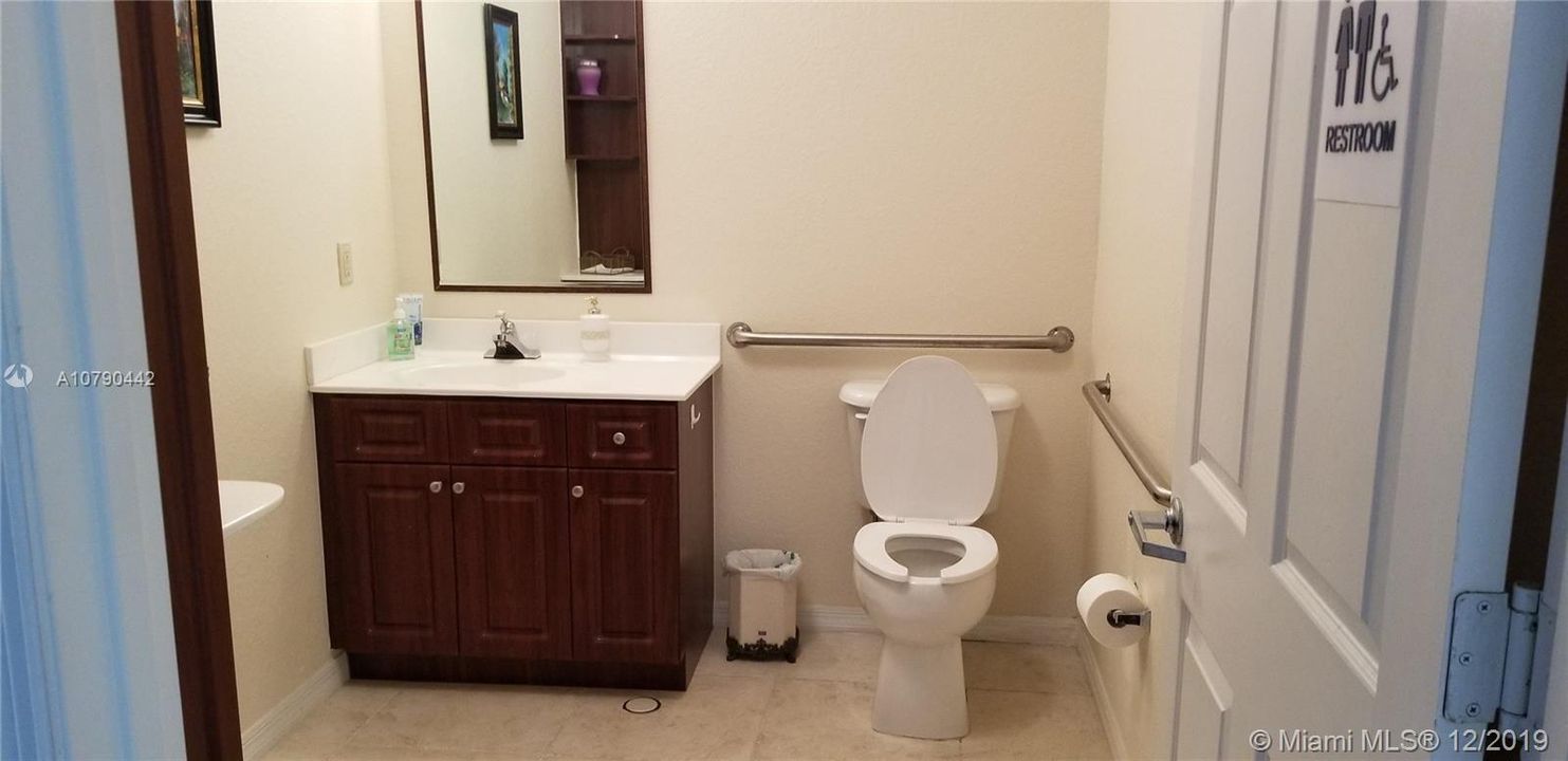 Recently Rented: $600 (0 beds, 0 baths, 1387 Square Feet)