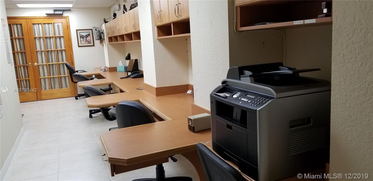 Recently Rented: $600 (0 beds, 0 baths, 1387 Square Feet)