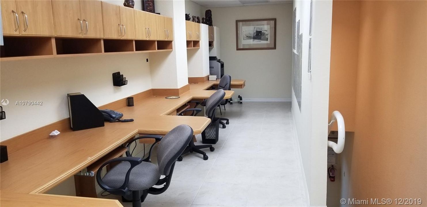 Recently Rented: $600 (0 beds, 0 baths, 1387 Square Feet)