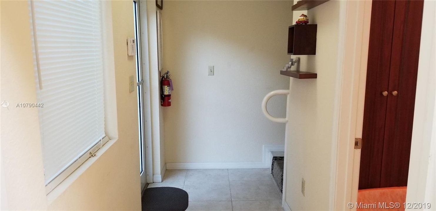 Recently Rented: $600 (0 beds, 0 baths, 1387 Square Feet)