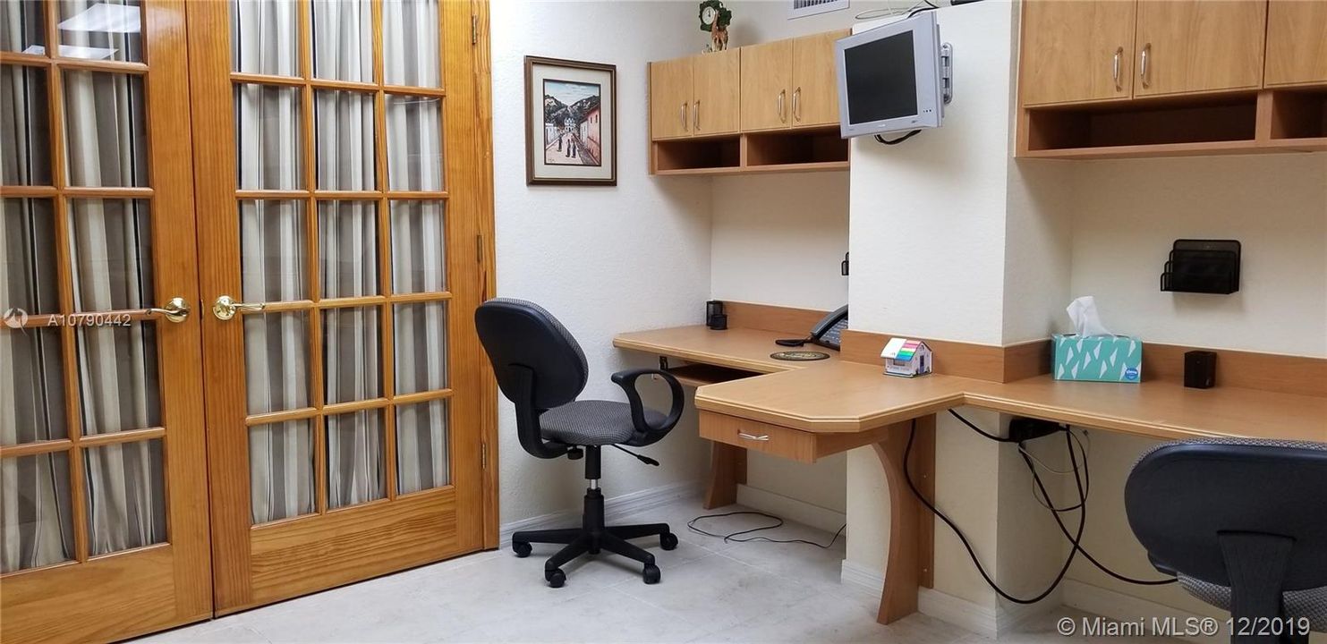 Recently Rented: $600 (0 beds, 0 baths, 1387 Square Feet)