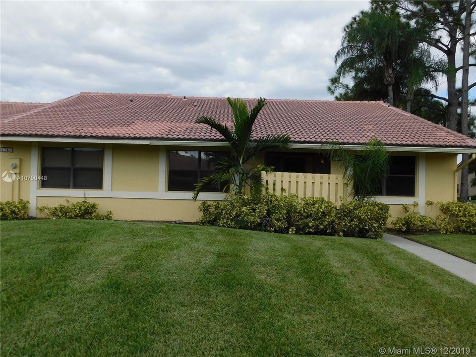 Vendido Recientemente: $255,000 (3 camas, 2 baños, 1590 Pies cuadrados)