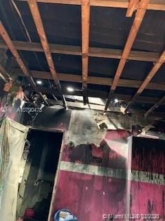 Vendido Recientemente: $89,900 (3 camas, 1 baños, 2302 Pies cuadrados)