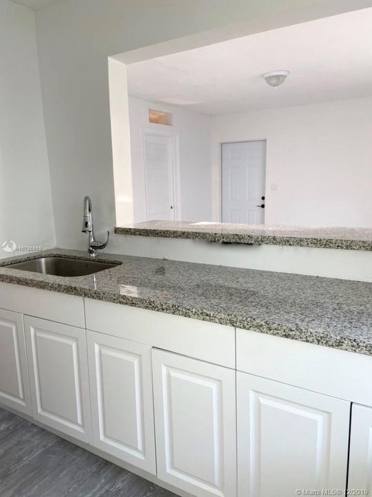 Vendido Recientemente: $1,585,000 (0 camas, 0 baños, 1284 Pies cuadrados)
