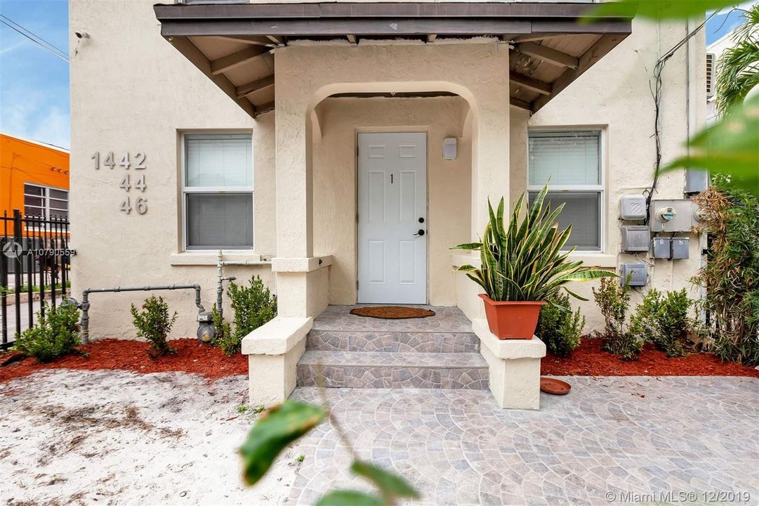Vendido Recientemente: $1,585,000 (0 camas, 0 baños, 1284 Pies cuadrados)
