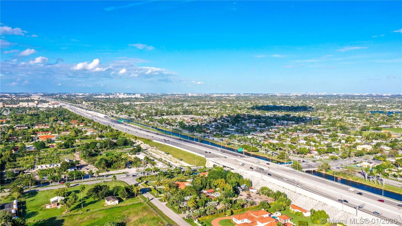 Vendido Recientemente: $1,750,000 (3 camas, 1 baños, 5779 Pies cuadrados)