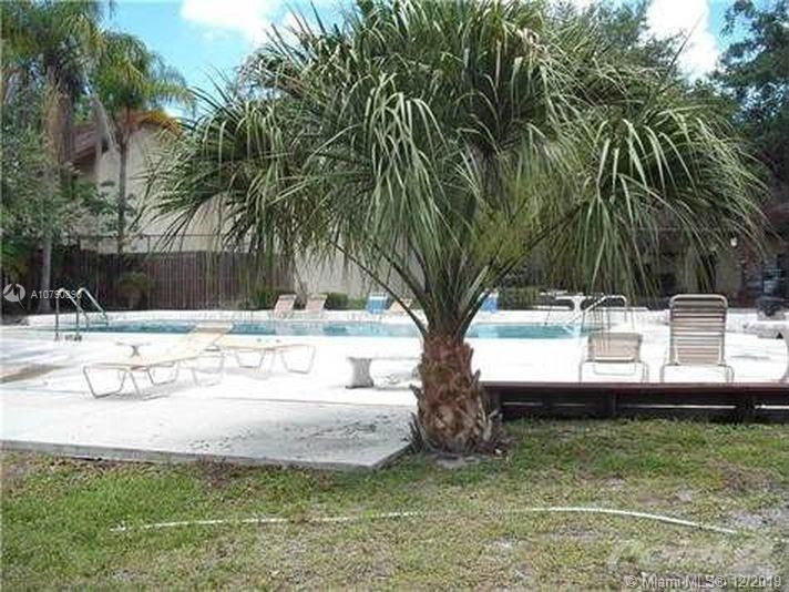 Vendido Recientemente: $77,000 (2 camas, 1 baños, 1012 Pies cuadrados)