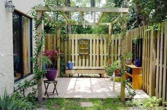 Vendido Recientemente: $77,000 (2 camas, 1 baños, 1012 Pies cuadrados)