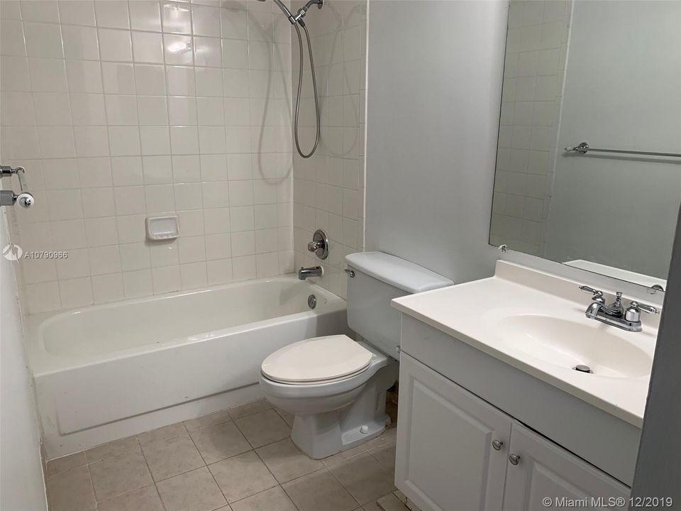 Недавно арендовано: $1,550 (2 спален, 2 ванн, 946 Квадратных фут)