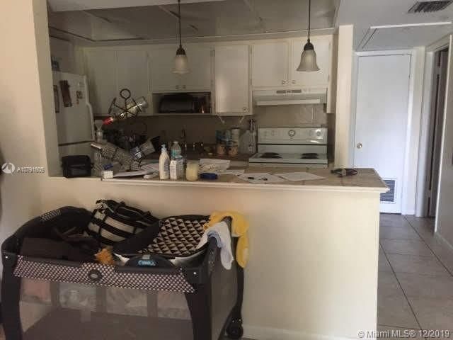 Recently Sold: $305,000 (0 beds, 0 baths, 1512 Square Feet)