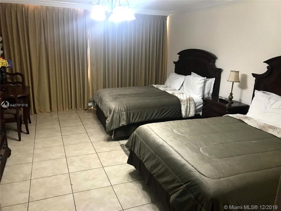 Vendido Recientemente: $72,000 (0 camas, 1 baños, 360 Pies cuadrados)