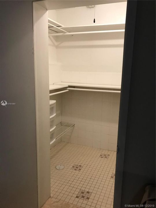 Недавно арендовано: $900 (0 спален, 1 ванн, 550 Квадратных фут)