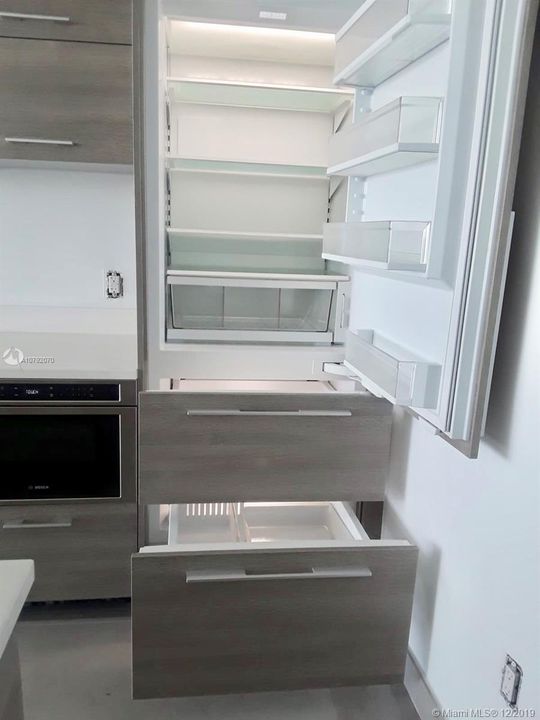 Недавно продано: $619,000 (2 спален, 2 ванн, 1067 Квадратных фут)