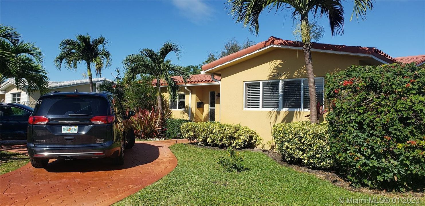 Recently Rented: $3,800 (4 beds, 3 baths, 2283 Square Feet)