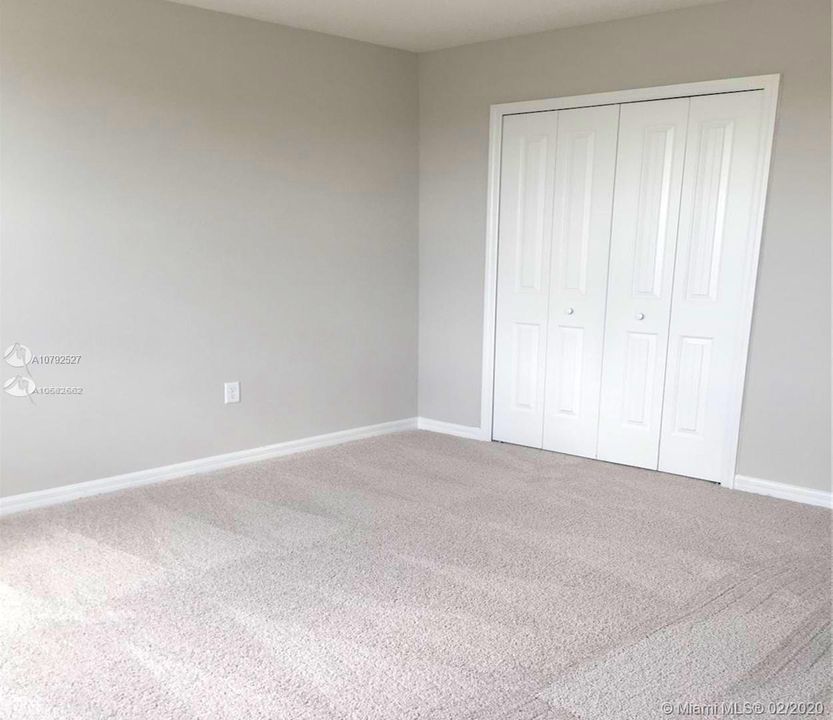 Recently Rented: $2,200 (5 beds, 3 baths, 2918 Square Feet)