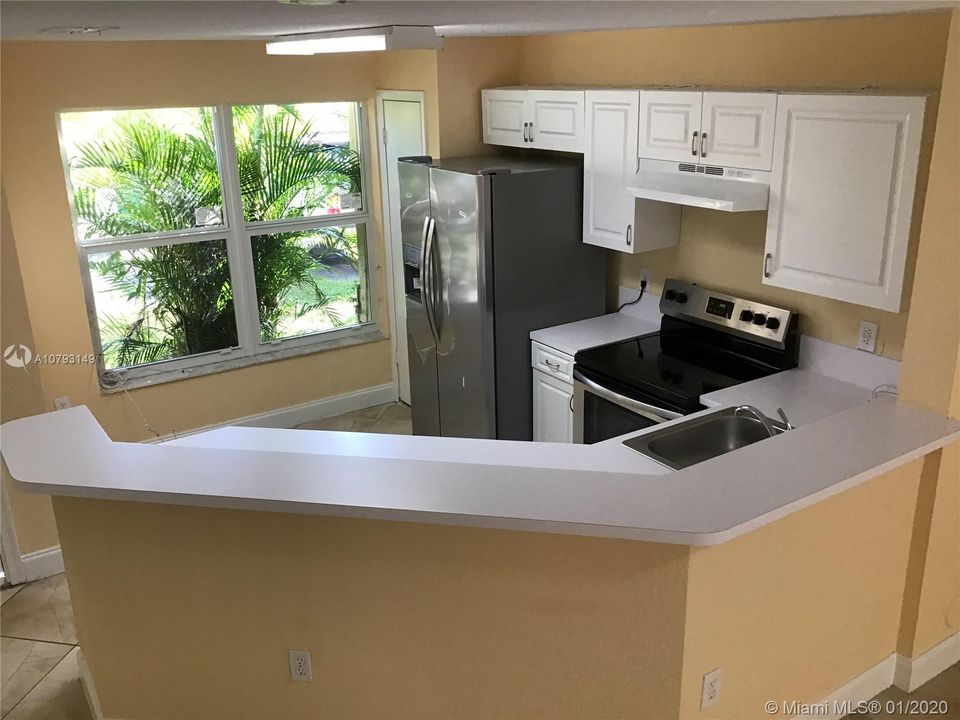 Recently Rented: $1,800 (2 beds, 2 baths, 1312 Square Feet)