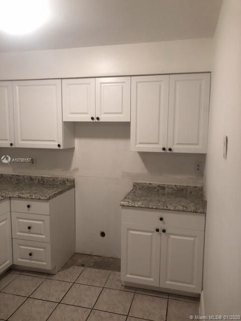 Recently Rented: $1,200 (3 beds, 2 baths, 1080 Square Feet)