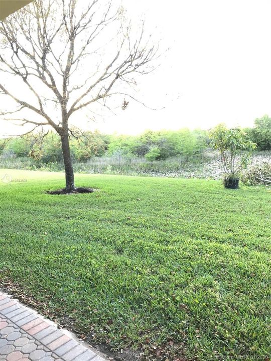 Recently Sold: $425,900 (5 beds, 2 baths, 2888 Square Feet)