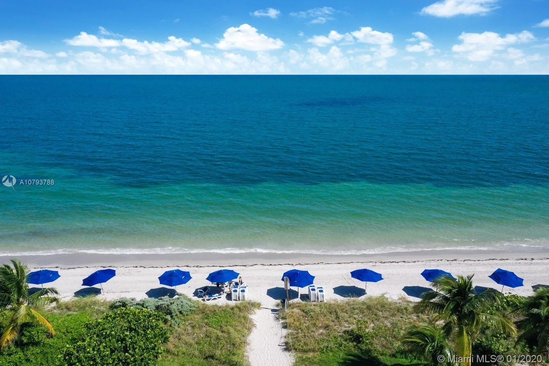 Recently Sold: $1,300,000 (3 beds, 3 baths, 2052 Square Feet)