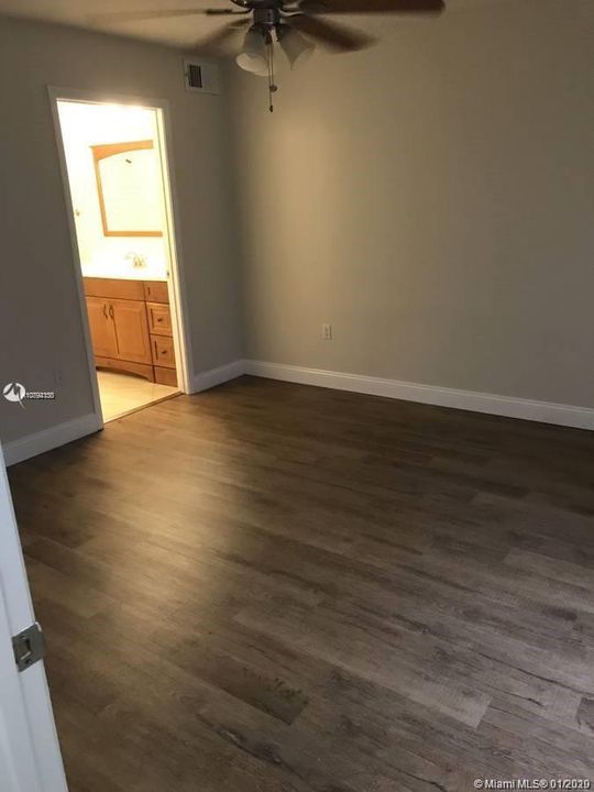 Recently Rented: $1,450 (2 beds, 2 baths, 1104 Square Feet)