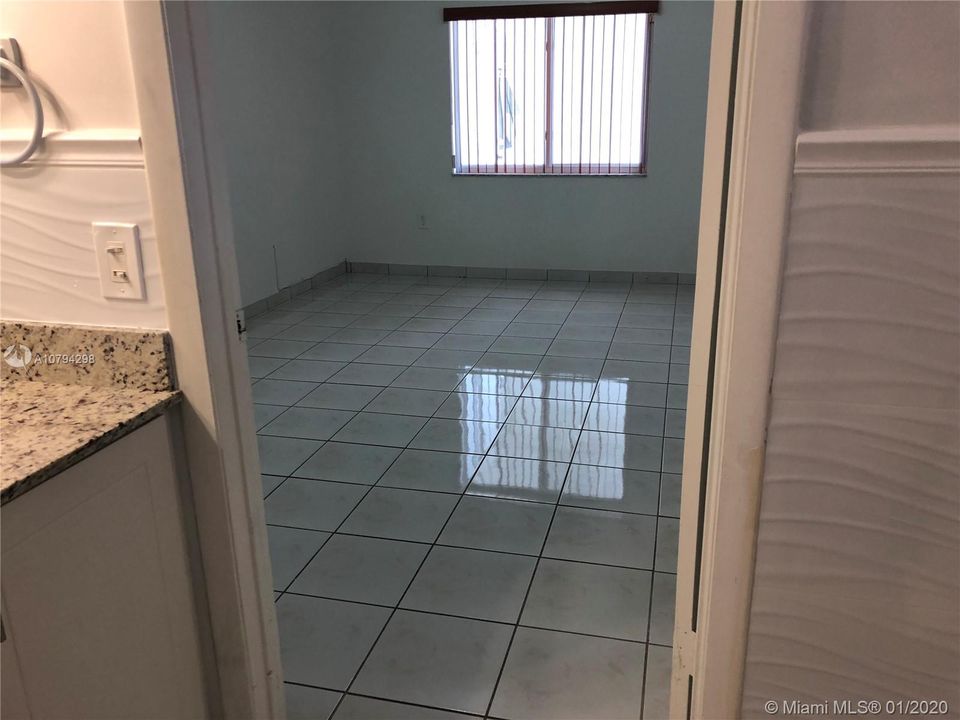 Недавно арендовано: $2,200 (3 спален, 2 ванн, 1240 Квадратных фут)
