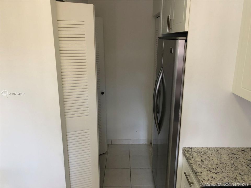 Недавно арендовано: $2,200 (3 спален, 2 ванн, 1240 Квадратных фут)