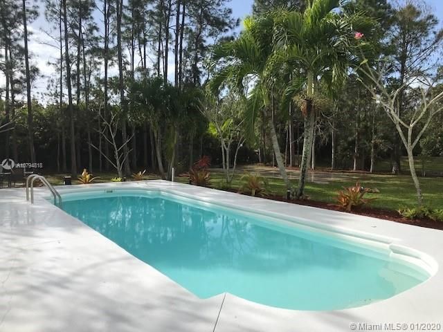 Recently Sold: $369,000 (3 beds, 2 baths, 1792 Square Feet)