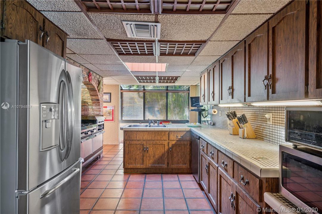 Recently Sold: $1,179,000 (3 beds, 3 baths, 3929 Square Feet)