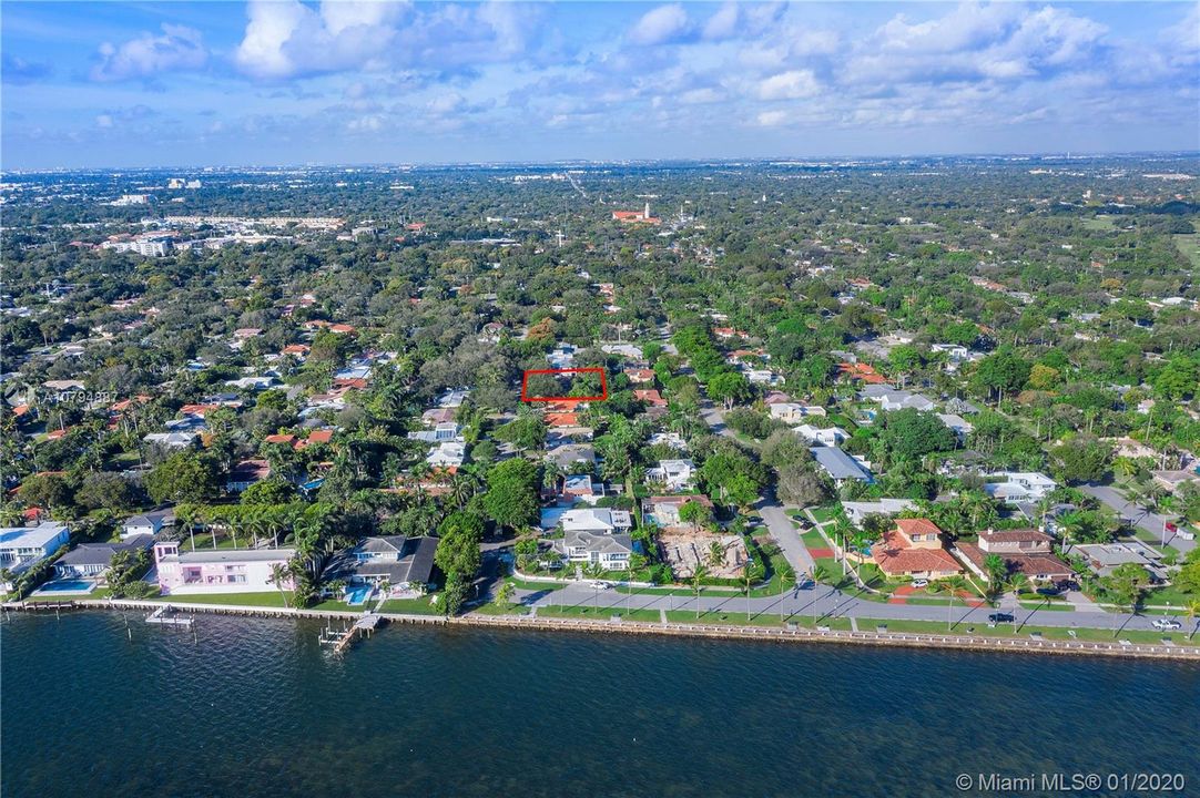 Recently Sold: $1,179,000 (3 beds, 3 baths, 3929 Square Feet)