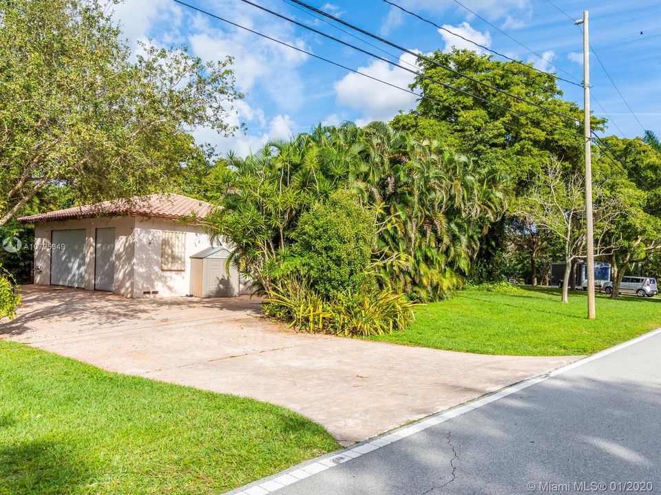 Recently Sold: $499,900 (3 beds, 3 baths, 1532 Square Feet)
