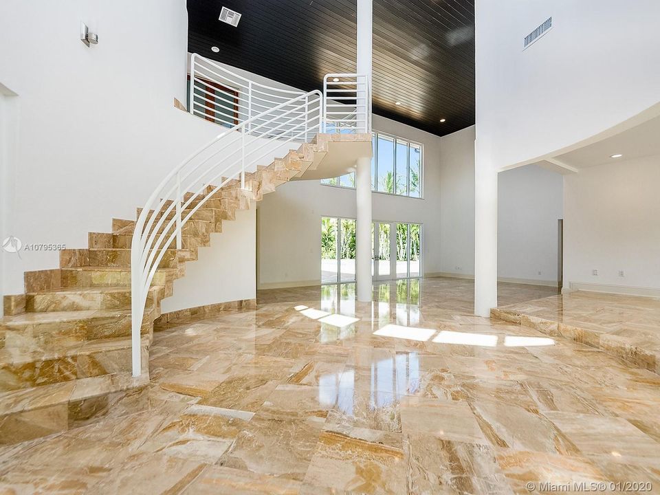 Recently Rented: $14,000 (6 beds, 4 baths, 5849 Square Feet)