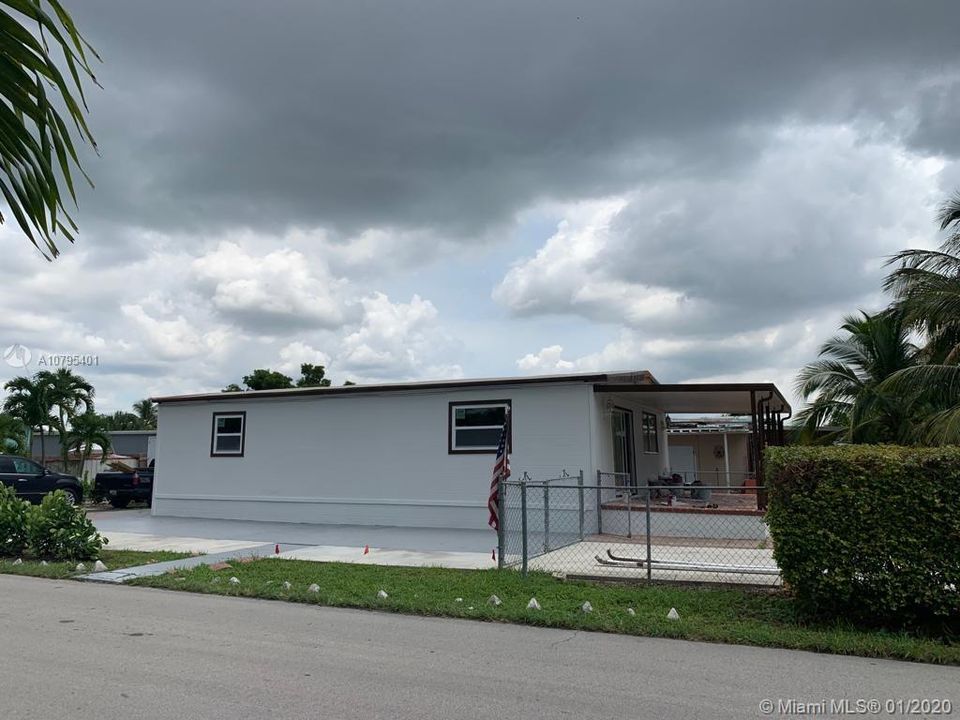 Vendido Recientemente: $90,000 (3 camas, 1 baños, 0 Pies cuadrados)