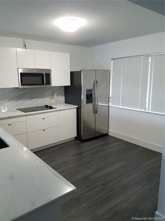 Vendido Recientemente: $135,000 (2 camas, 2 baños, 1350 Pies cuadrados)