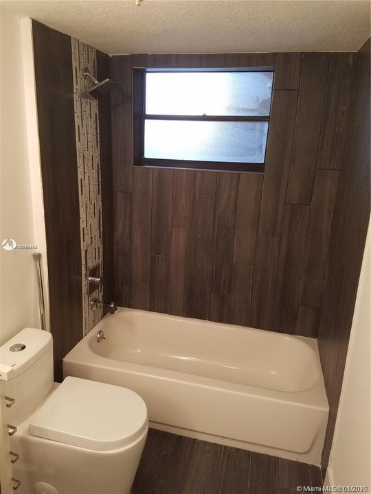 Vendido Recientemente: $135,000 (2 camas, 2 baños, 1350 Pies cuadrados)