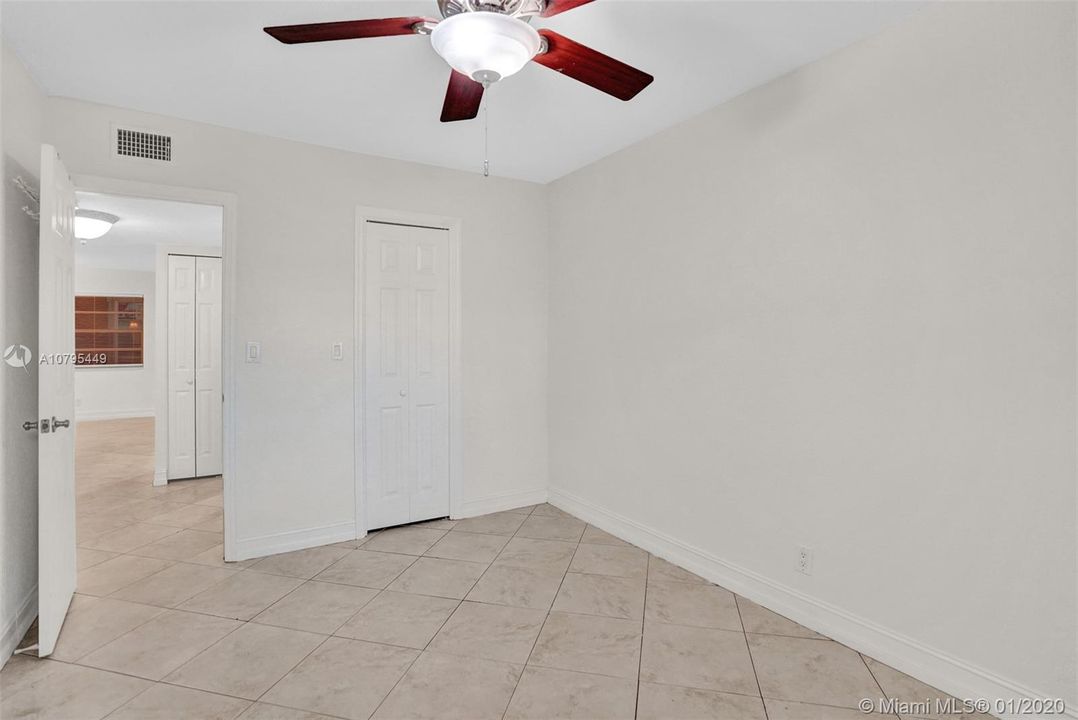 Recently Sold: $130,000 (2 beds, 1 baths, 770 Square Feet)