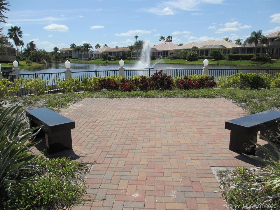 Walking and jogging friendly community