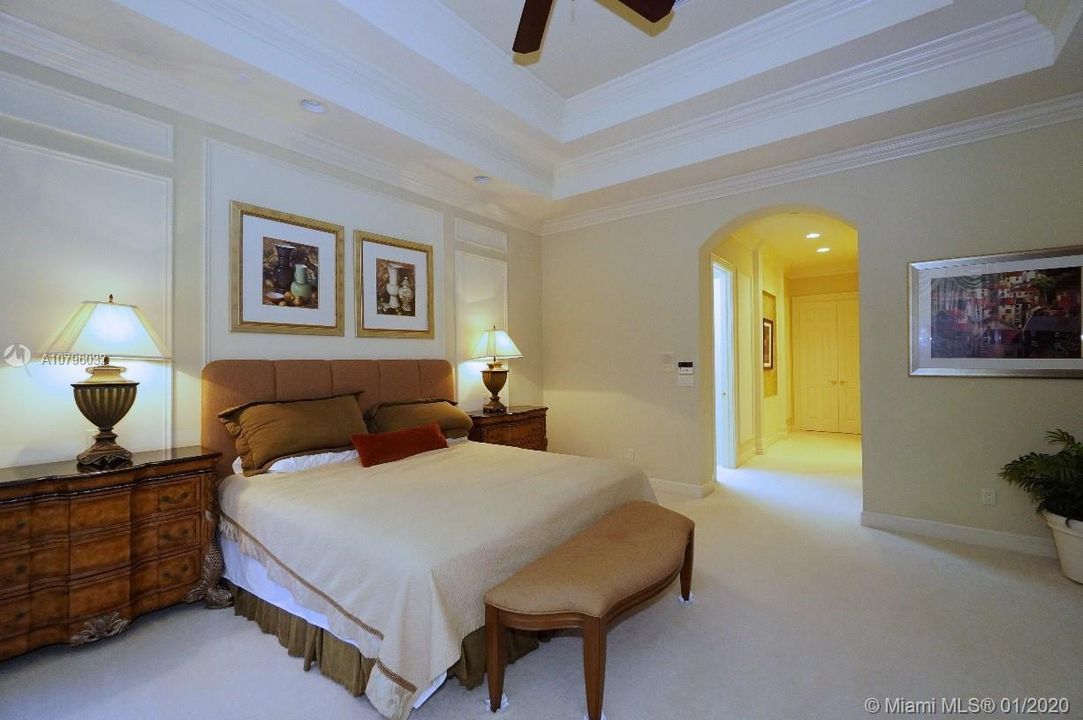 Recientemente alquilado: $6,500 (4 camas, 4 baños, 3977 Pies cuadrados)