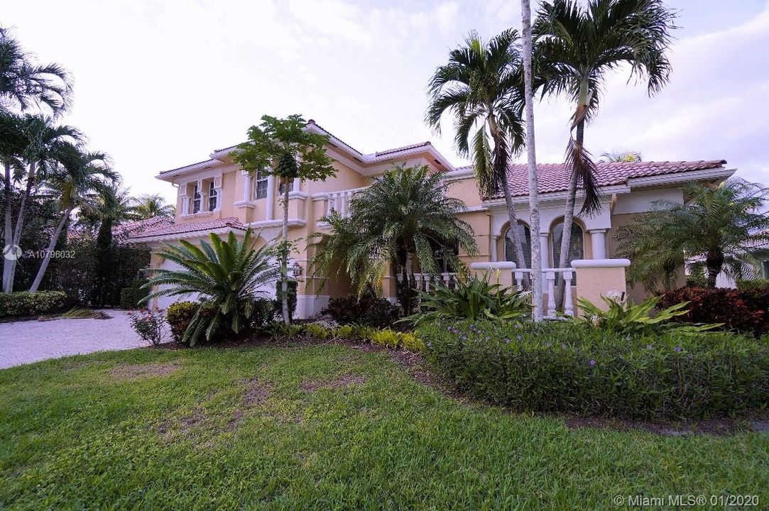 Recientemente alquilado: $6,500 (4 camas, 4 baños, 3977 Pies cuadrados)