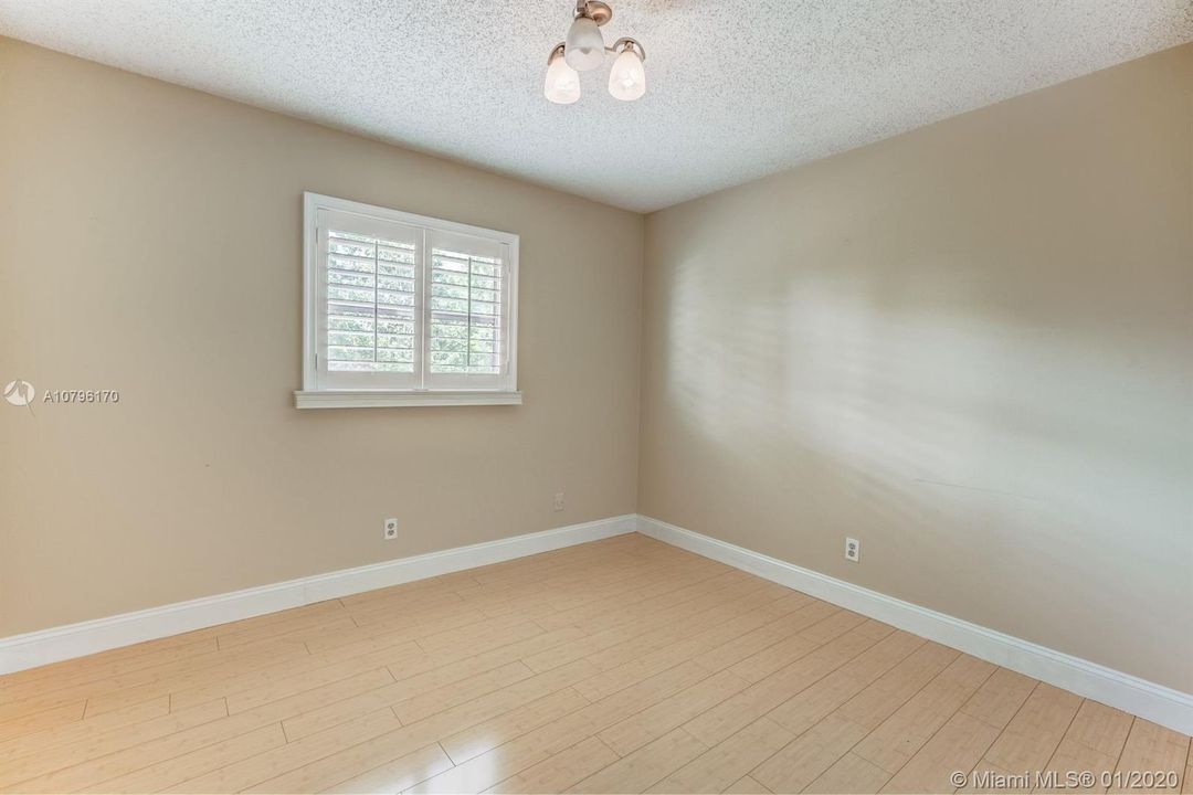 Guest Bedroom 3