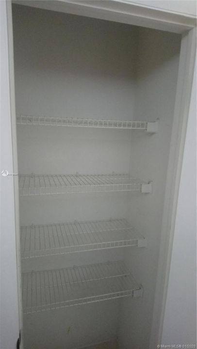 Недавно продано: $97,000 (2 спален, 1 ванн, 1075 Квадратных фут)