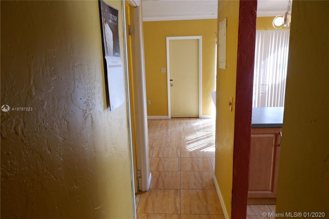 Recently Sold: $132,000 (2 beds, 2 baths, 1200 Square Feet)