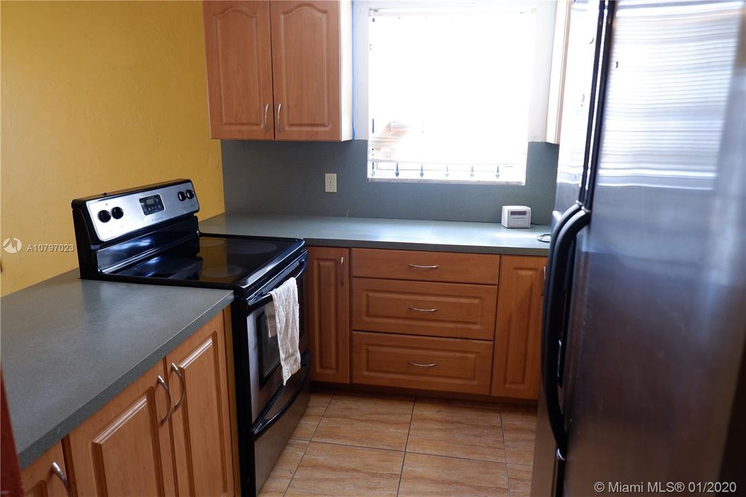 Recently Sold: $132,000 (2 beds, 2 baths, 1200 Square Feet)
