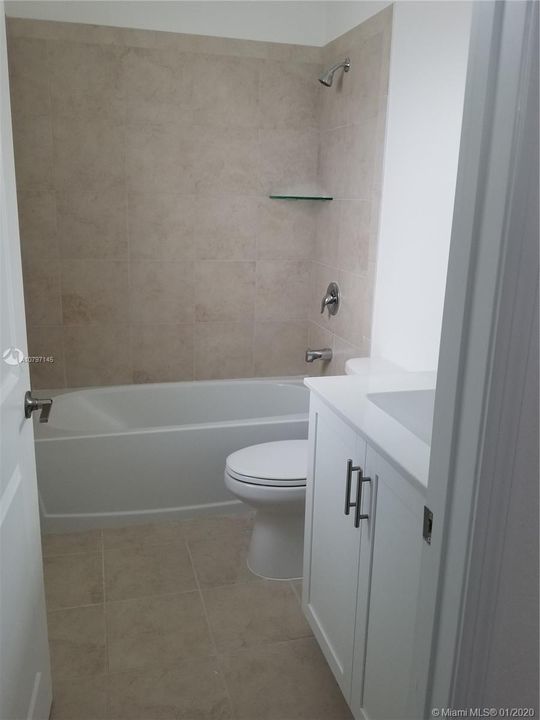 Recientemente alquilado: $2,400 (4 camas, 3 baños, 0 Pies cuadrados)