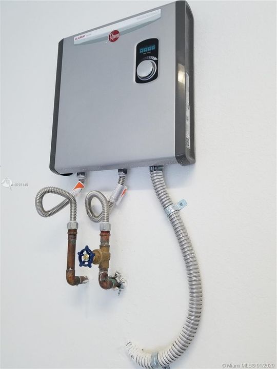 Recientemente alquilado: $2,400 (4 camas, 3 baños, 0 Pies cuadrados)