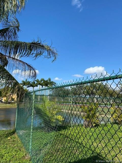 Recently Rented: $2,600 (4 beds, 3 baths, 2713 Square Feet)