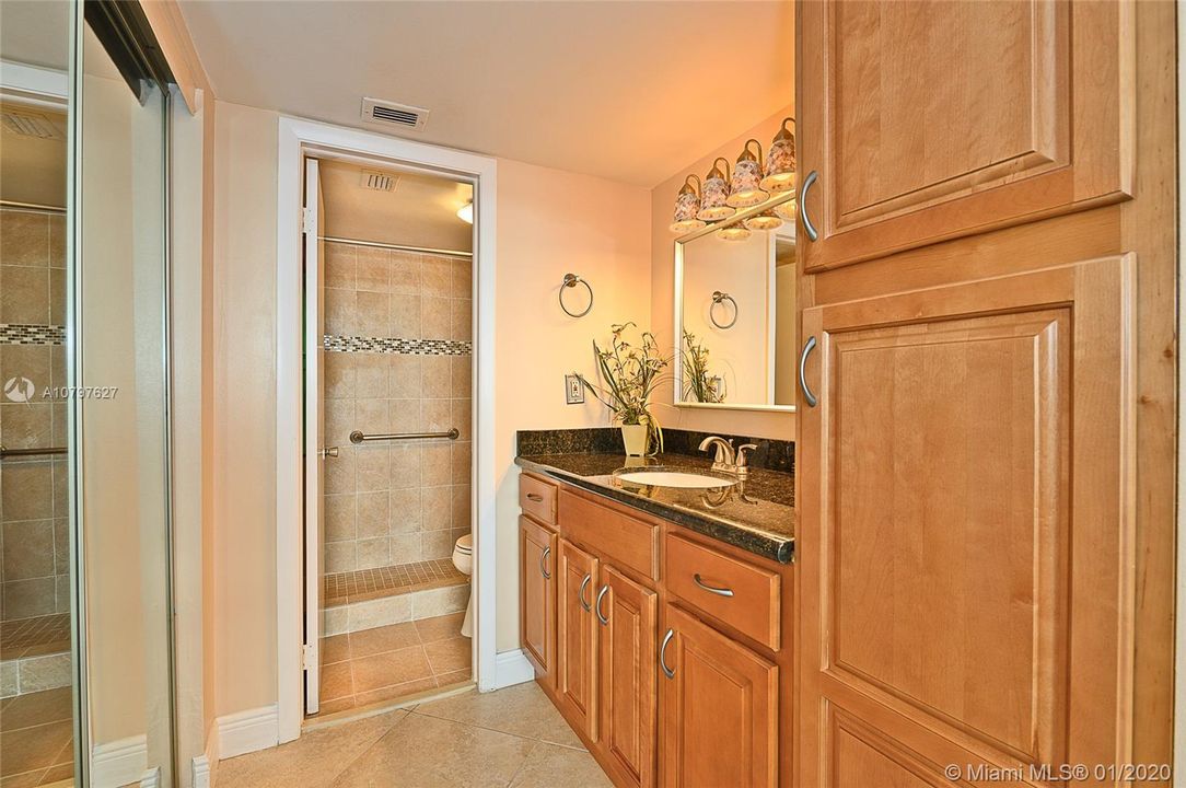 Upgraded master bath with plenty of storage