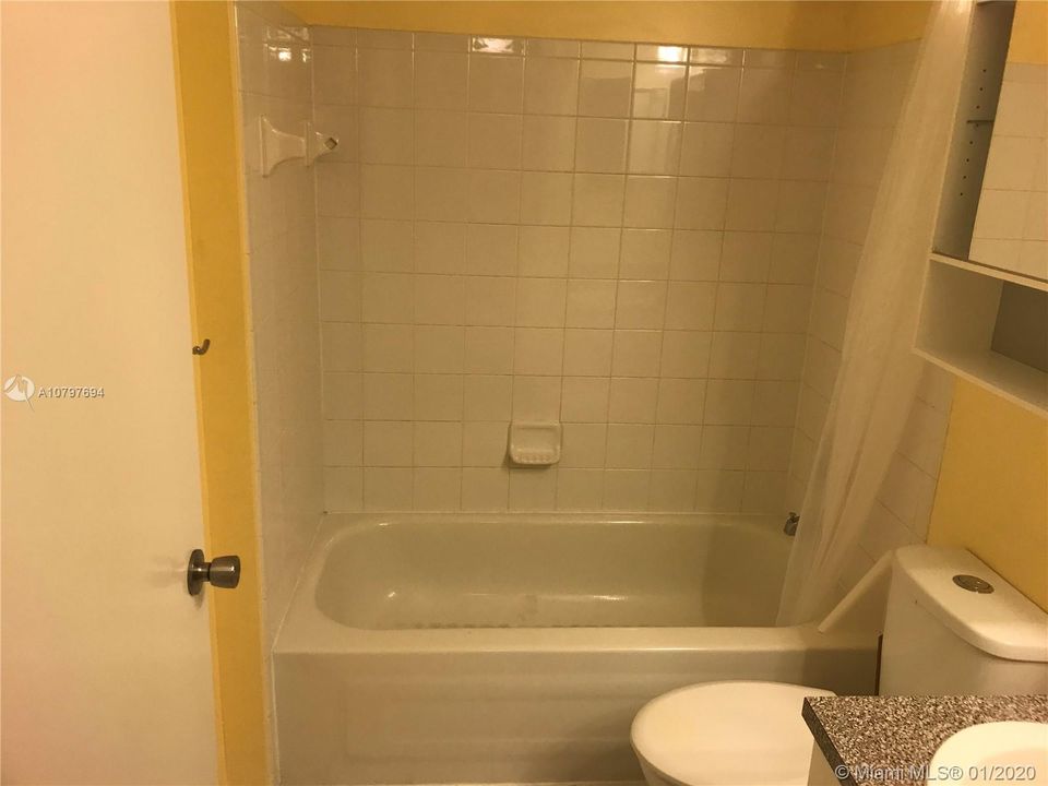 Недавно продано: $180,000 (3 спален, 2 ванн, 1203 Квадратных фут)
