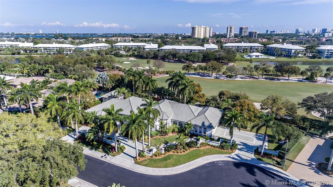 Recently Sold: $1,249,000 (5 beds, 5 baths, 5706 Square Feet)