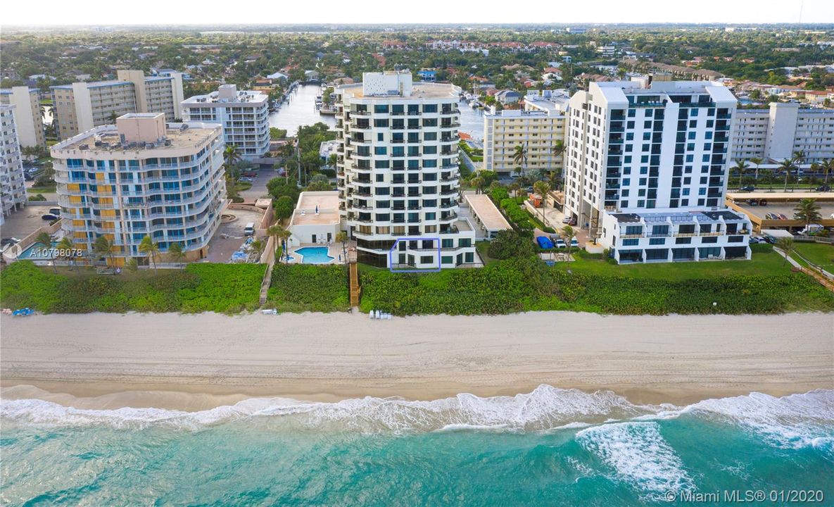 Recently Sold: $1,299,000 (3 beds, 2 baths, 2271 Square Feet)