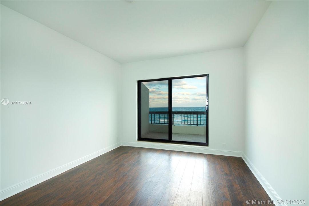 Recently Sold: $1,299,000 (3 beds, 2 baths, 2271 Square Feet)